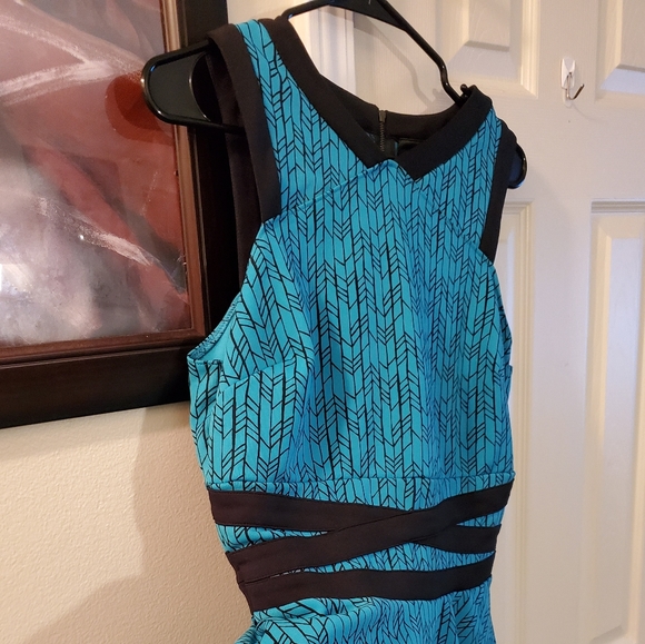 Worthington Colorblock Striped Peplum Top, Size medium - Picture 8 of 8